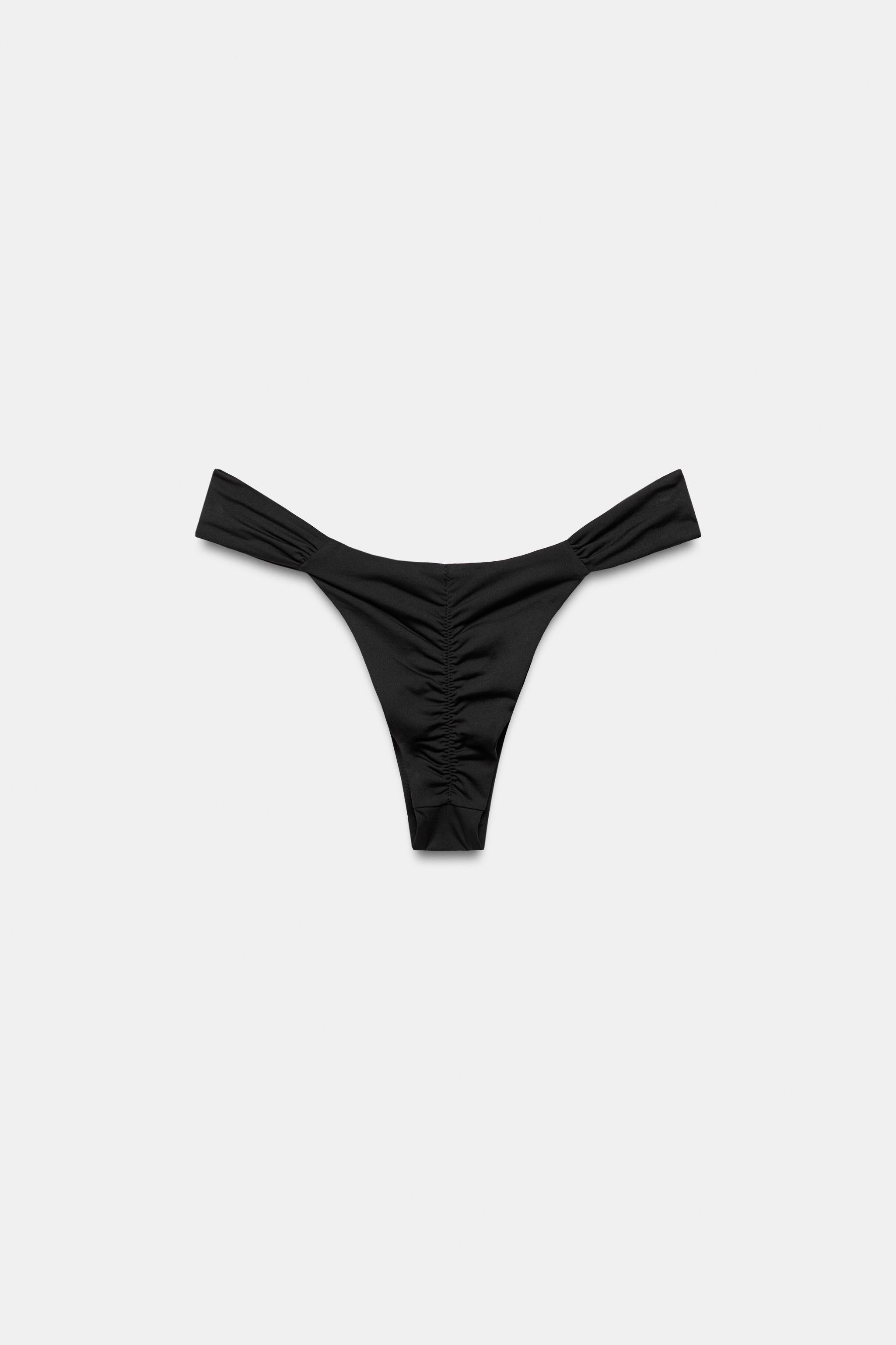 RUFFLED BACK BIKINI BOTTOMS